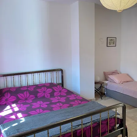 Bed & Breakfast Independantes En Plein Centre Historique *